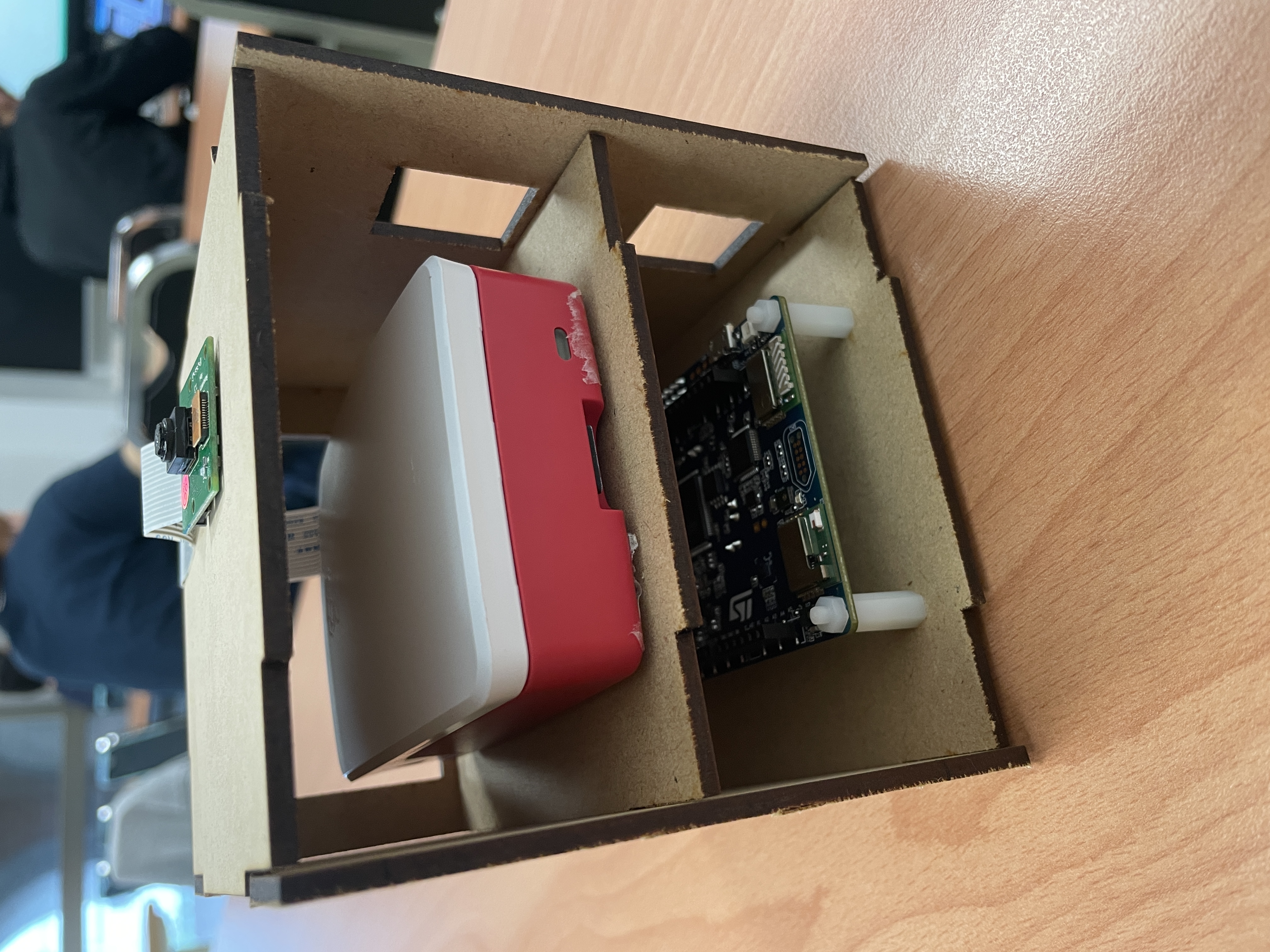 Smart Meeting Cube